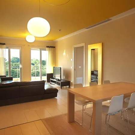 Hotel apartamentowy La Pineta