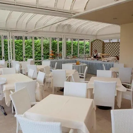 Aparthotel La Pineta