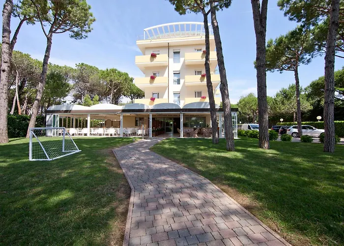 La Pineta Apartmanhotel 4*