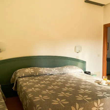 La Pineta Aparthotel 4*