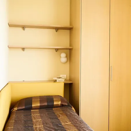 Aparthotel La Pineta 4*