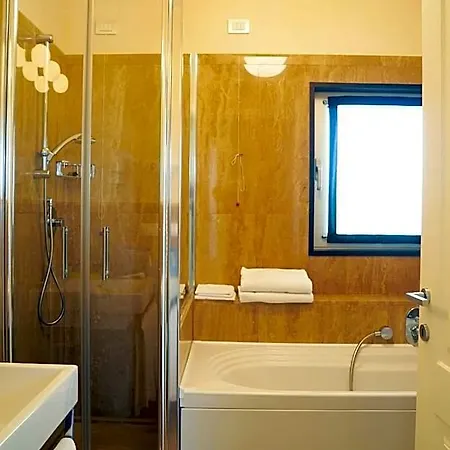 La Pineta Aparthotel 4*