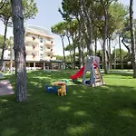 Apart Otel La Pineta Lido di Jesolo